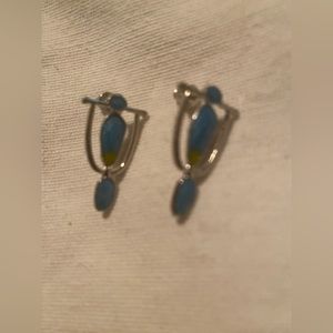 Women earrings turquoise stone